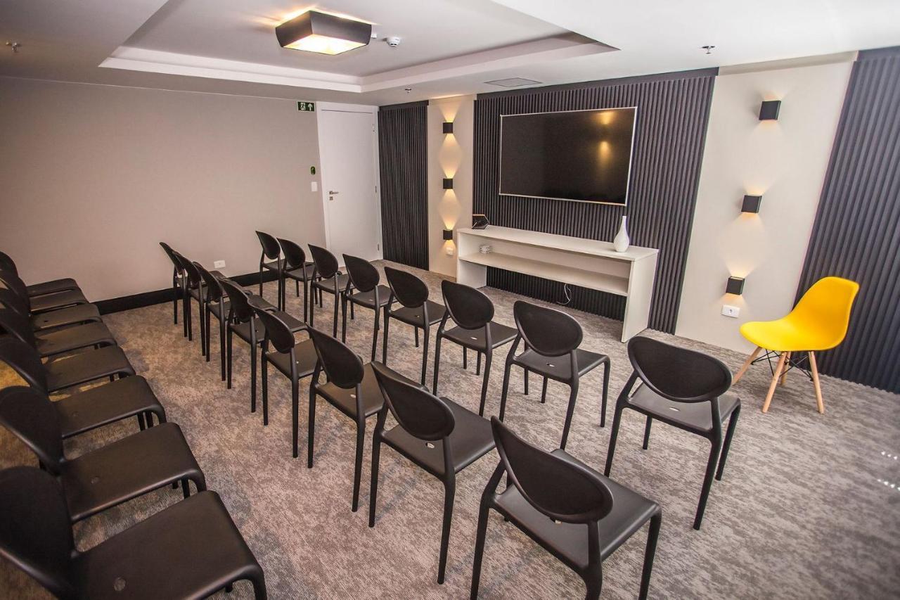 Studio Completo Com Escritorio - All1218 Κουριτίμπα Εξωτερικό φωτογραφία